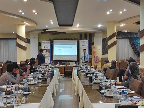 برگزاری سمینار با موضوع مروری بر واکسن های نسل جدید گامبورو (ایمیون کمپلکس) کوکسیدیوز و راه های تشخیص و پیشگیری در استان گلستان